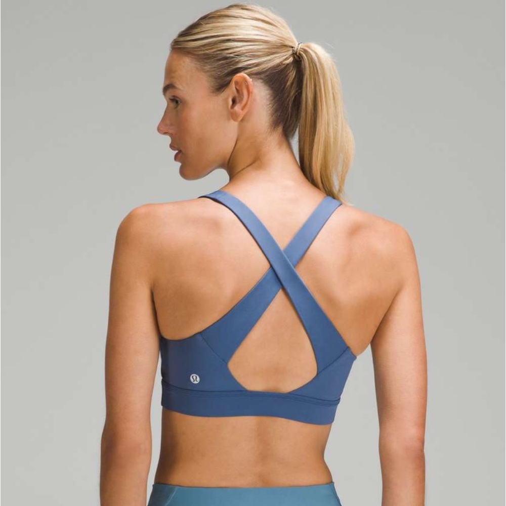 NEW LULULEMON Envital Bra *Medium
Support B/C Cup *NWT*
